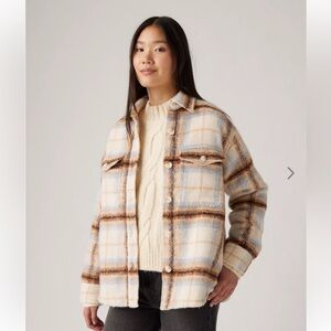 Levi’s Plaid Jacket XS